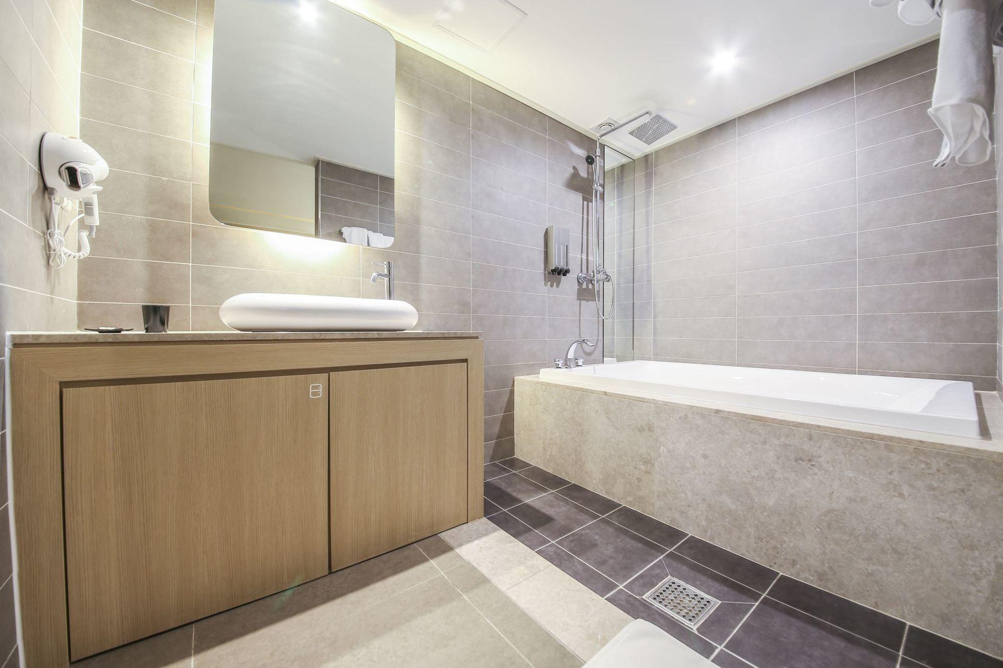 Hotel Cullinan Seocho Seoul Exterior photo
