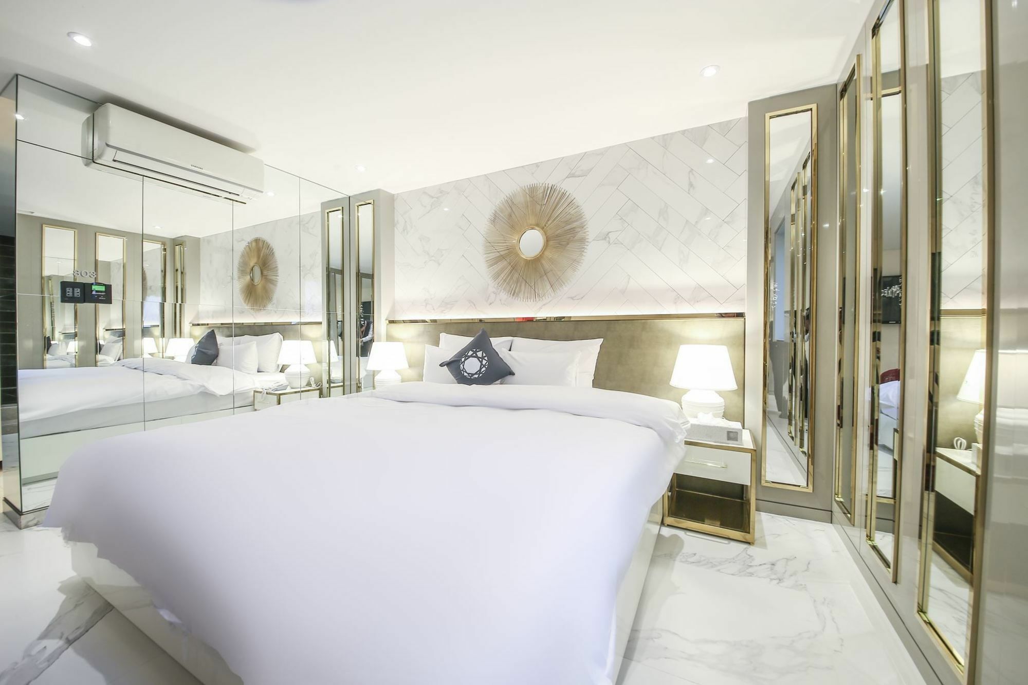 Hotel Cullinan Seocho Seoul Exterior photo